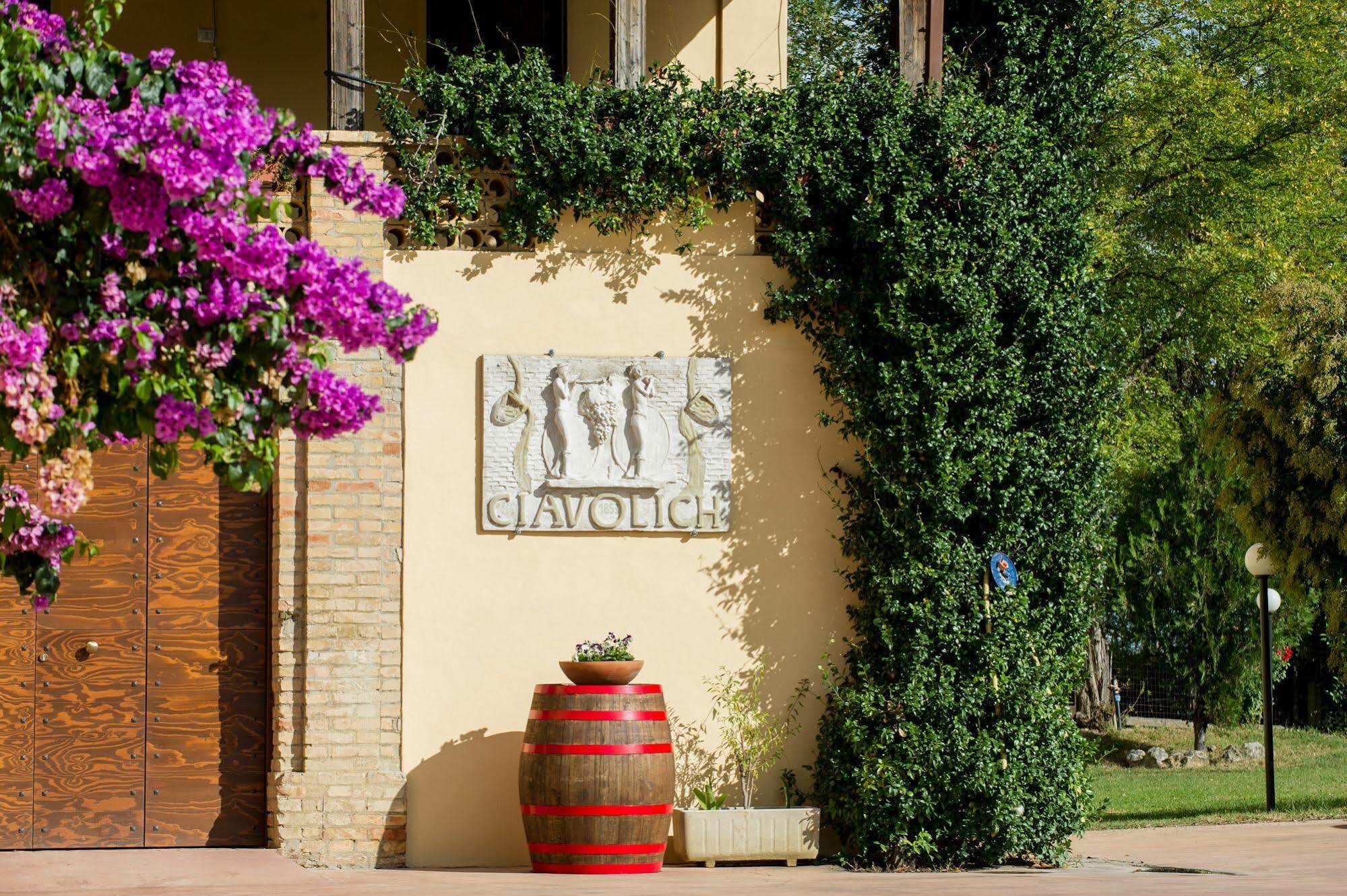 Masseria Del Vino Loreto Aprutino Luaran gambar